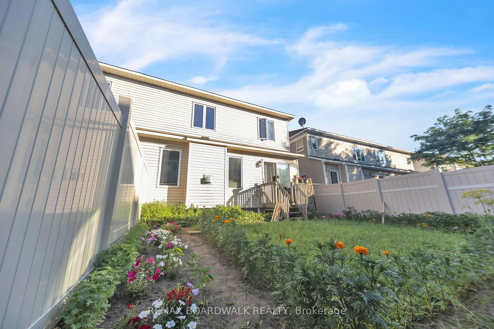 Photo 41 of 604 Paul Metivier Drive, Ottawa, Barrhaven - Strandherd — HOMEH