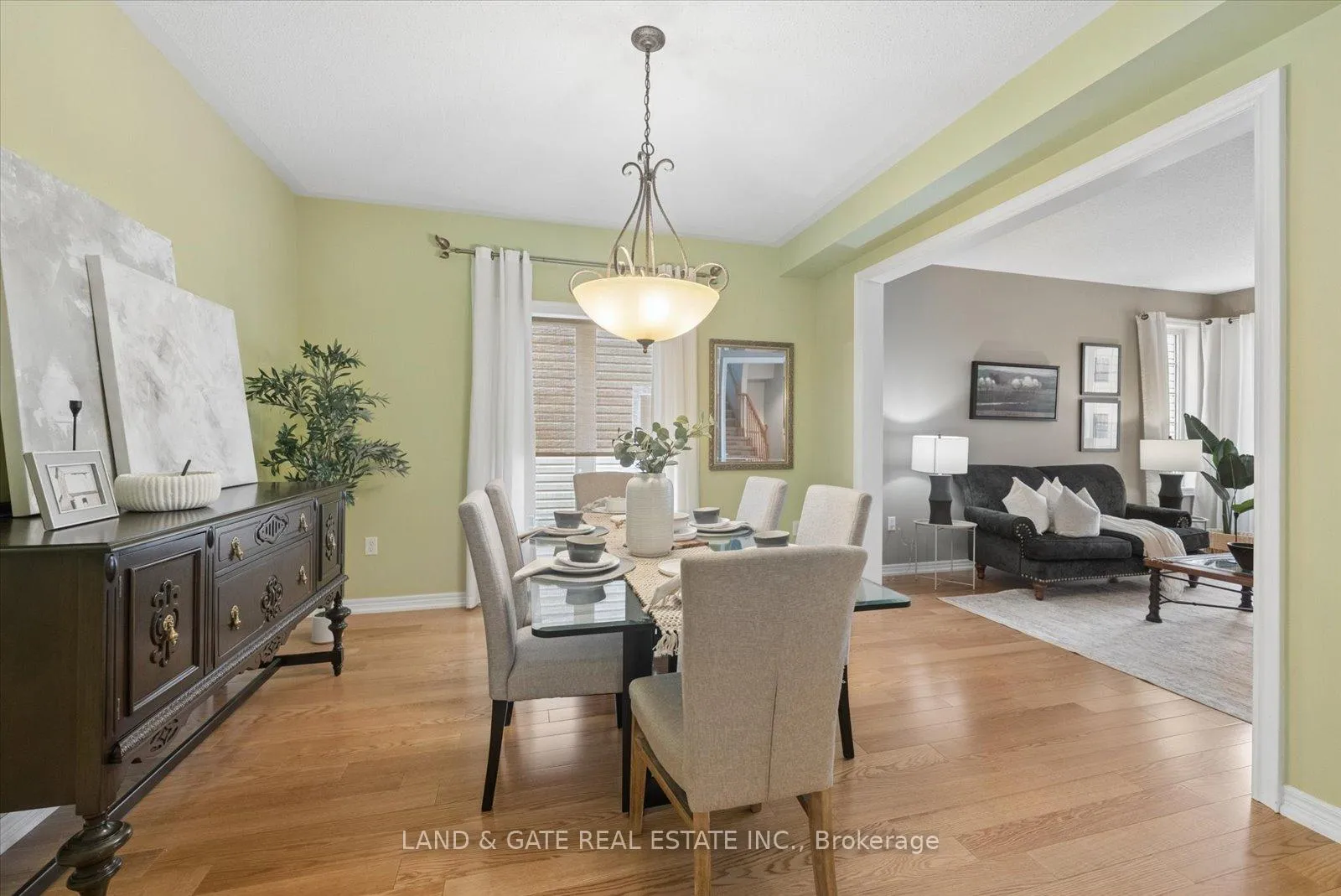 Photo 11 of 1329 Coldstream Drive, Oshawa, Taunton — HOMEH