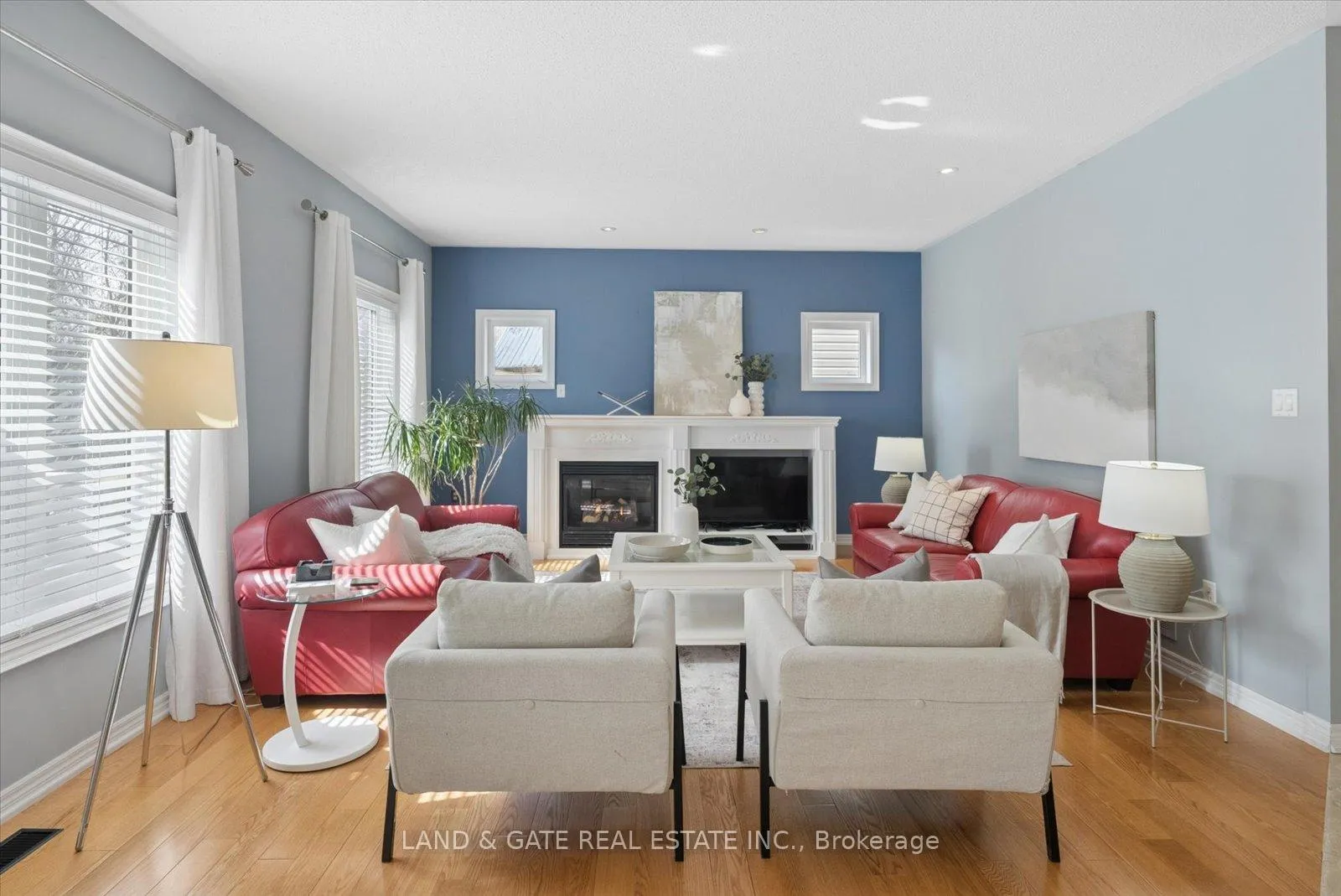 Photo 18 of 1329 Coldstream Drive, Oshawa, Taunton — HOMEH