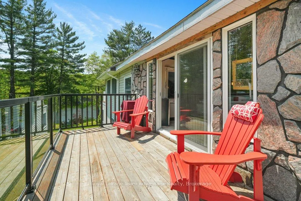 Photo 15 of 19 Allan Crescent, Seguin — HOMEH