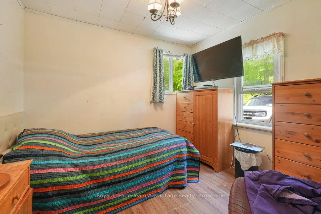 Photo 20 of 19 Allan Crescent, Seguin — HOMEH