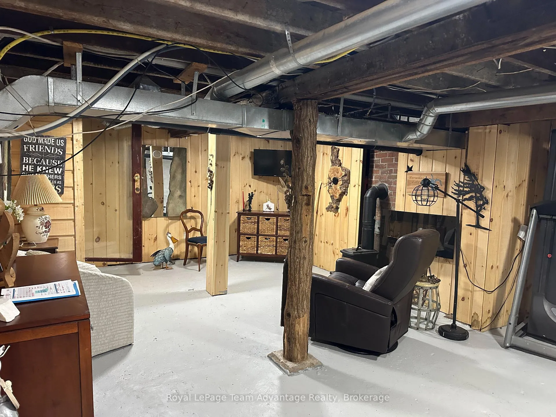 Photo 23 of 19 Allan Crescent, Seguin — HOMEH