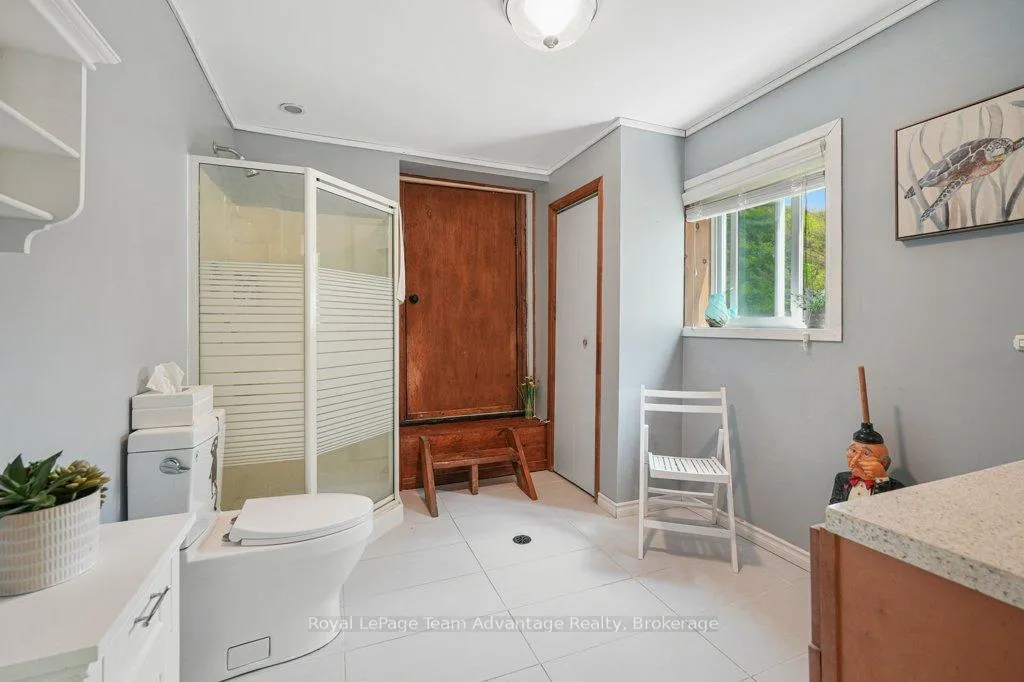 Photo 26 of 19 Allan Crescent, Seguin — HOMEH