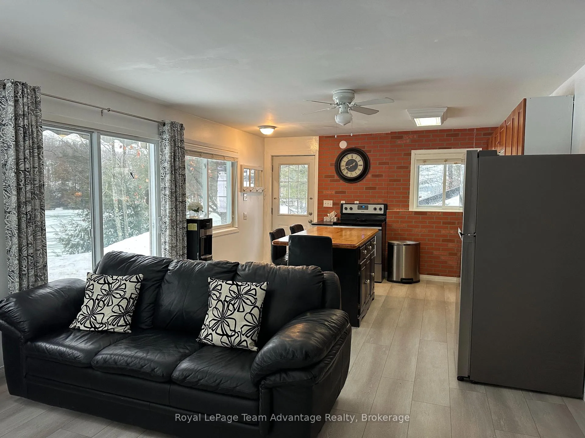 Photo 30 of 19 Allan Crescent, Seguin — HOMEH