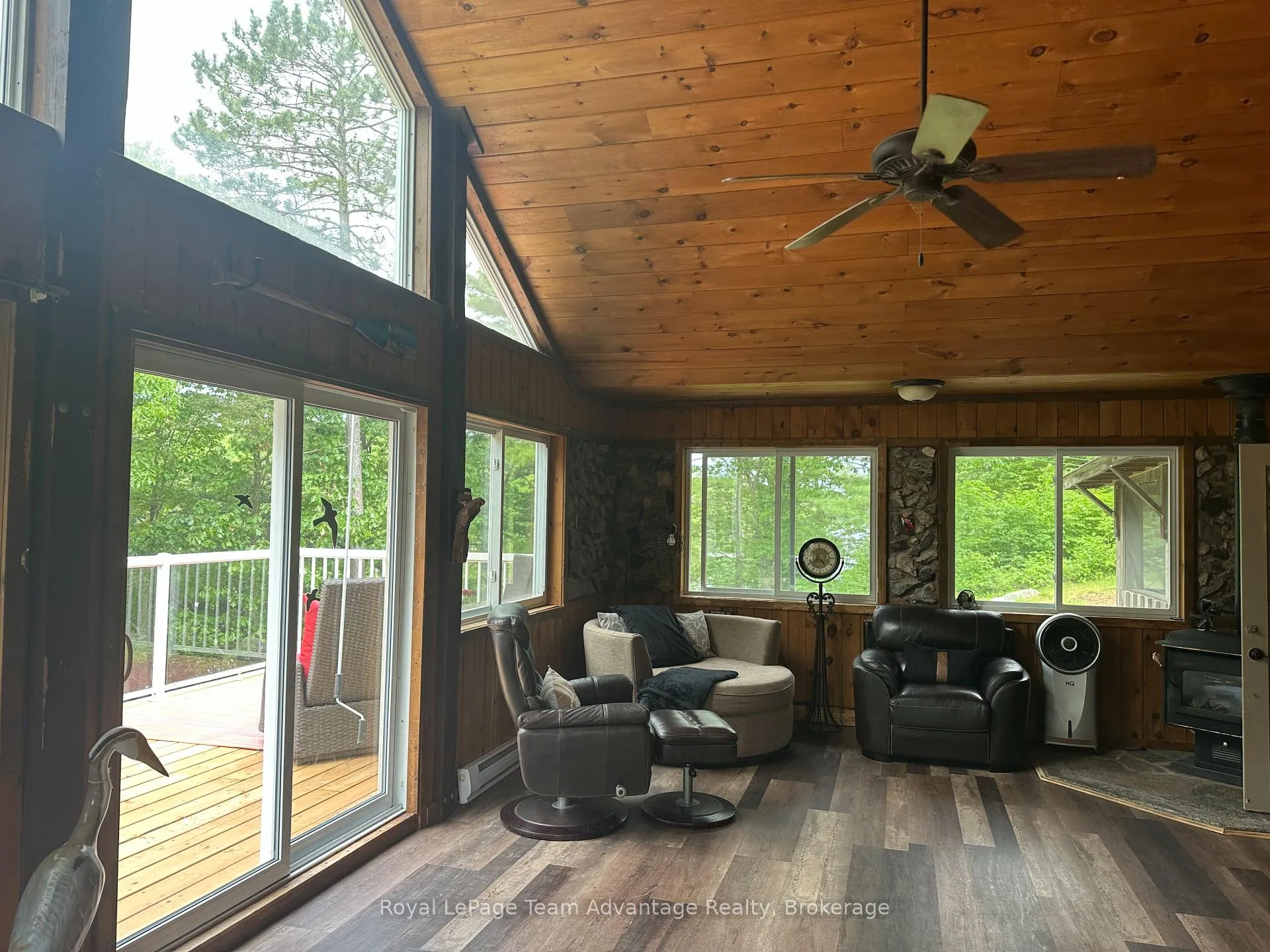 Photo 18 of 19 Allan Crescent, Seguin — HOMEH