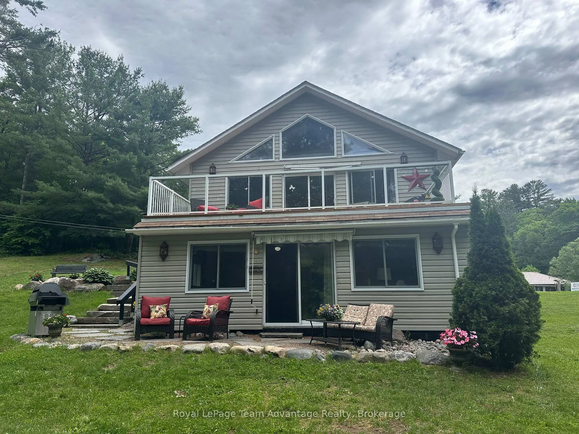 Photo 37 of 19 Allan Crescent, Seguin — HOMEH