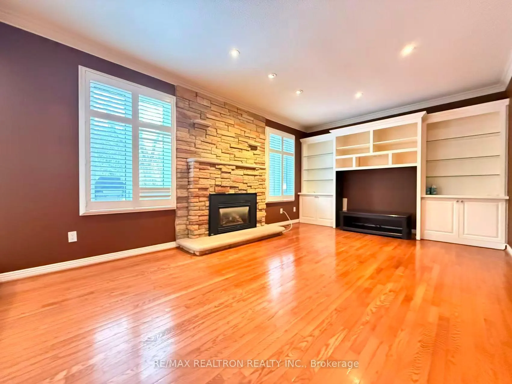 Photo 8 of 89 Marsh Harbour, Aurora, Aurora Highlands — HOMEH