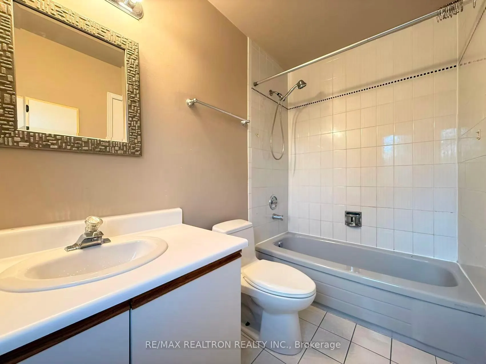 Photo 32 of 89 Marsh Harbour, Aurora, Aurora Highlands — HOMEH