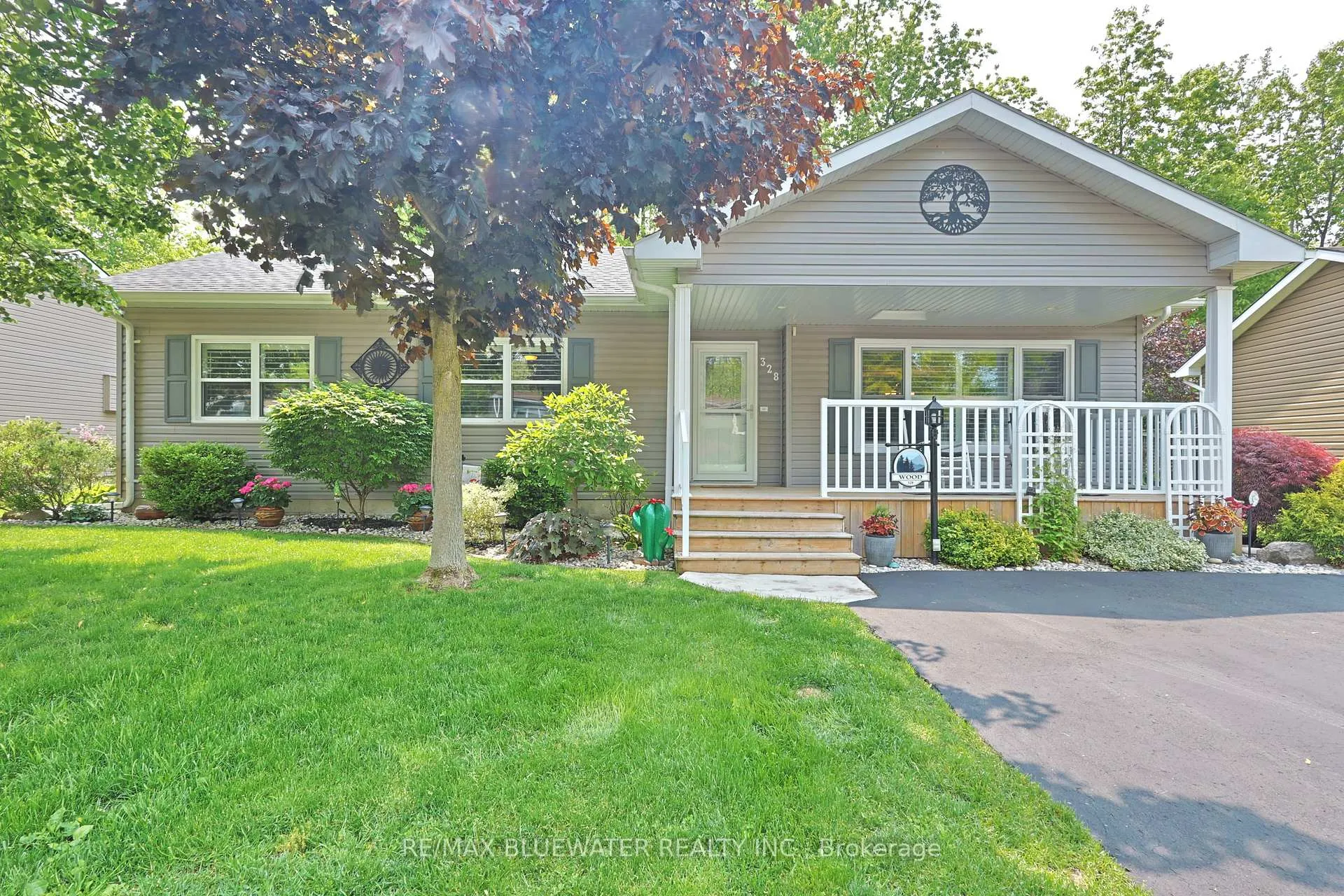 Photo 1 of 328 Wyldwood Lane, South Huron, Stephen — HOMEH