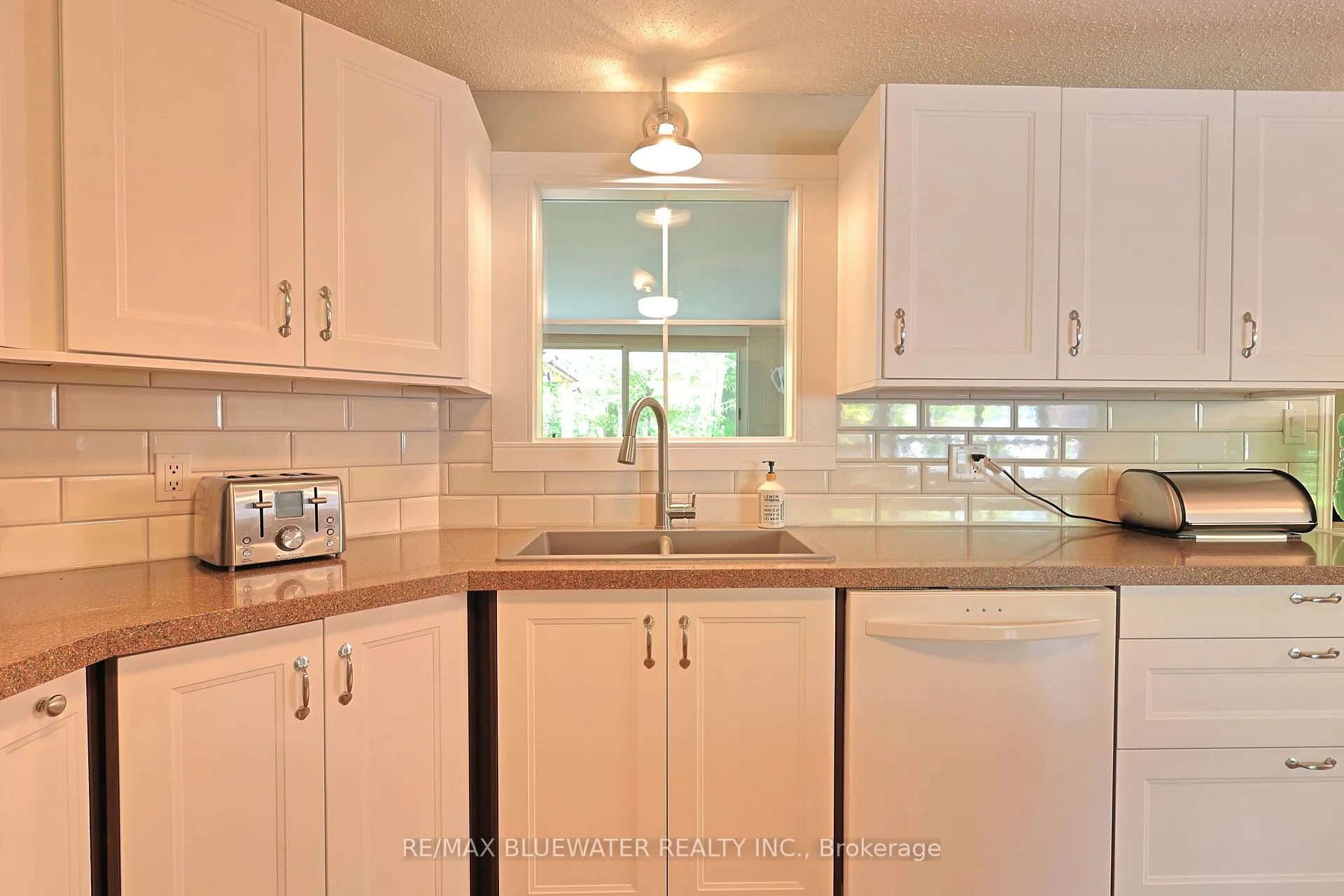 Photo 22 of 328 Wyldwood Lane, South Huron, Stephen — HOMEH