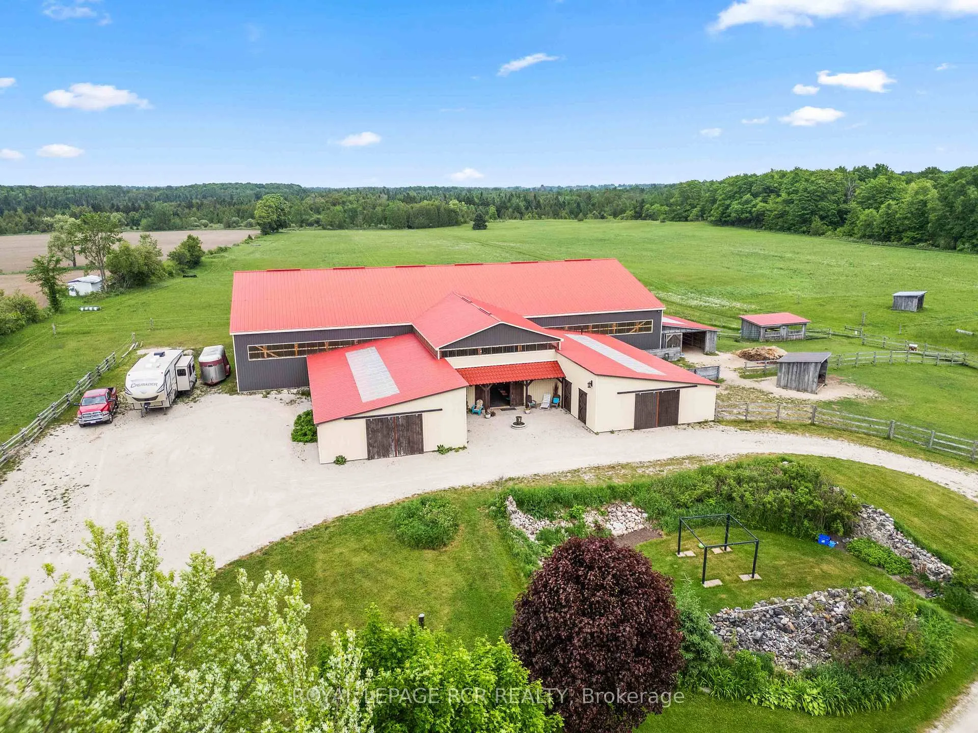 Photo 3 of 773367 10 Highway, Grey Highlands — HOMEH