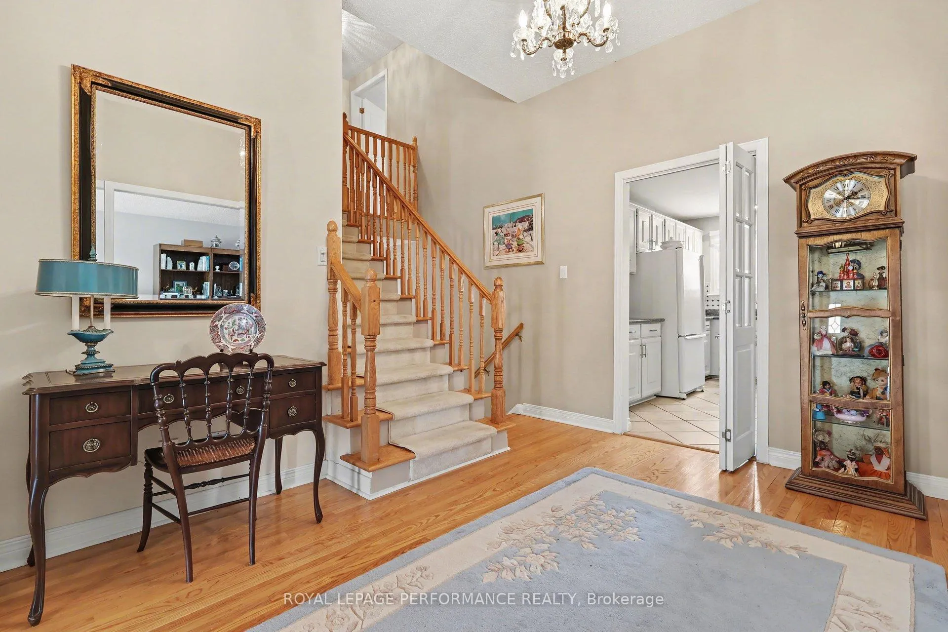 Photo 3 of 10 Oakhurst Crescent, Ottawa, Blackburn Hamlet — HOMEH