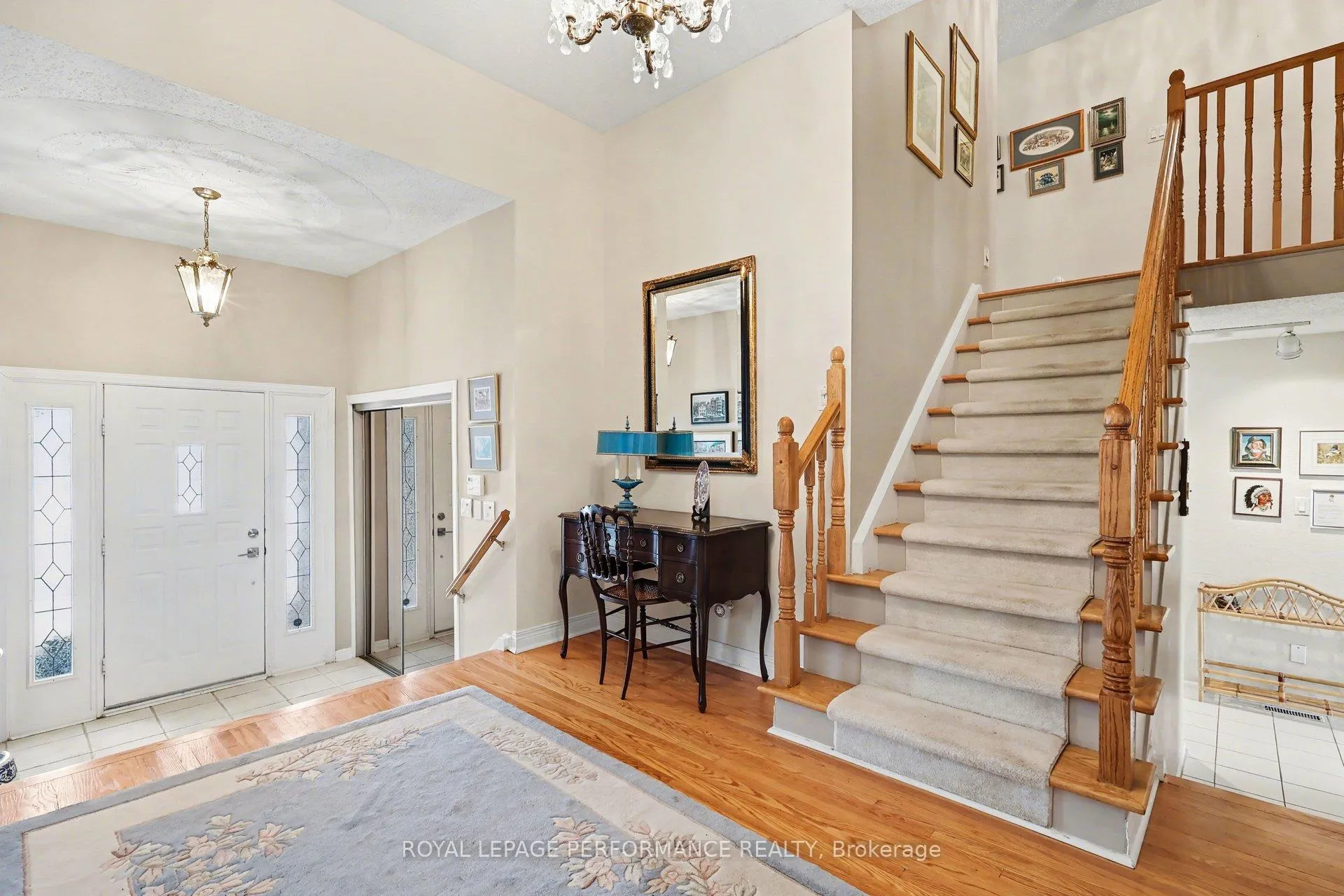 Photo 4 of 10 Oakhurst Crescent, Ottawa, Blackburn Hamlet — HOMEH