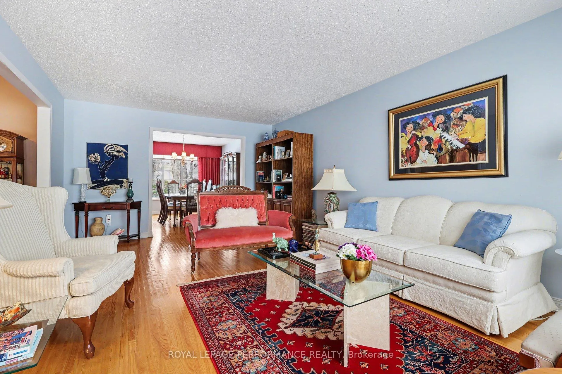 Photo 7 of 10 Oakhurst Crescent, Ottawa, Blackburn Hamlet — HOMEH