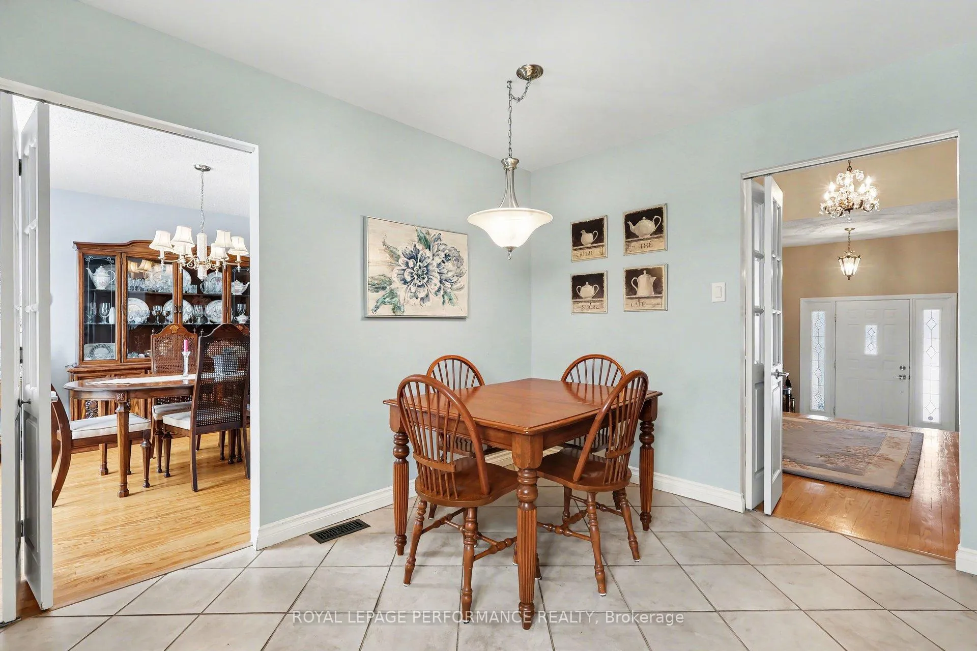 Photo 12 of 10 Oakhurst Crescent, Ottawa, Blackburn Hamlet — HOMEH