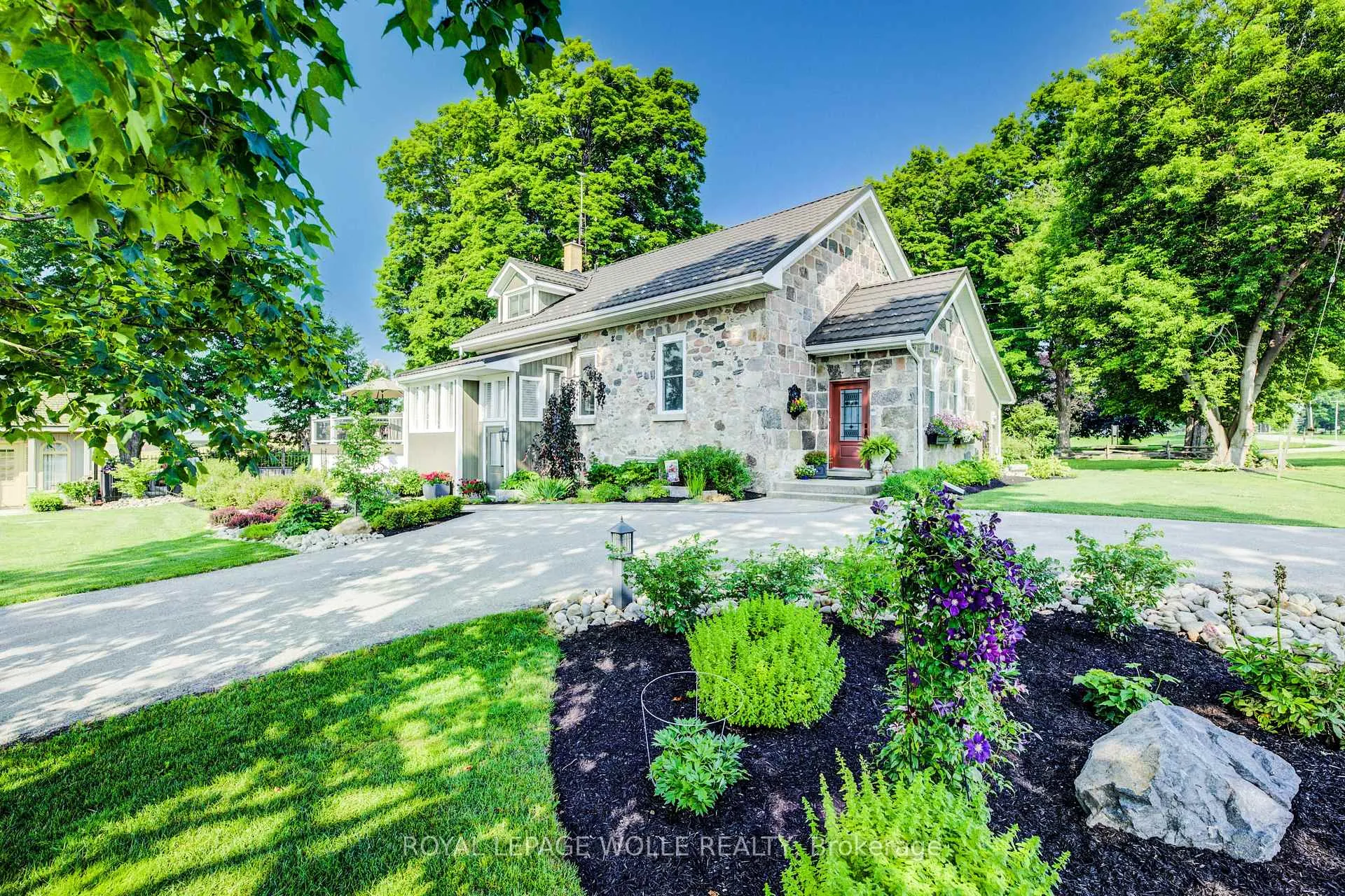 Photo 4 of 6265 Line 89, North Perth, Wallace — HOMEH