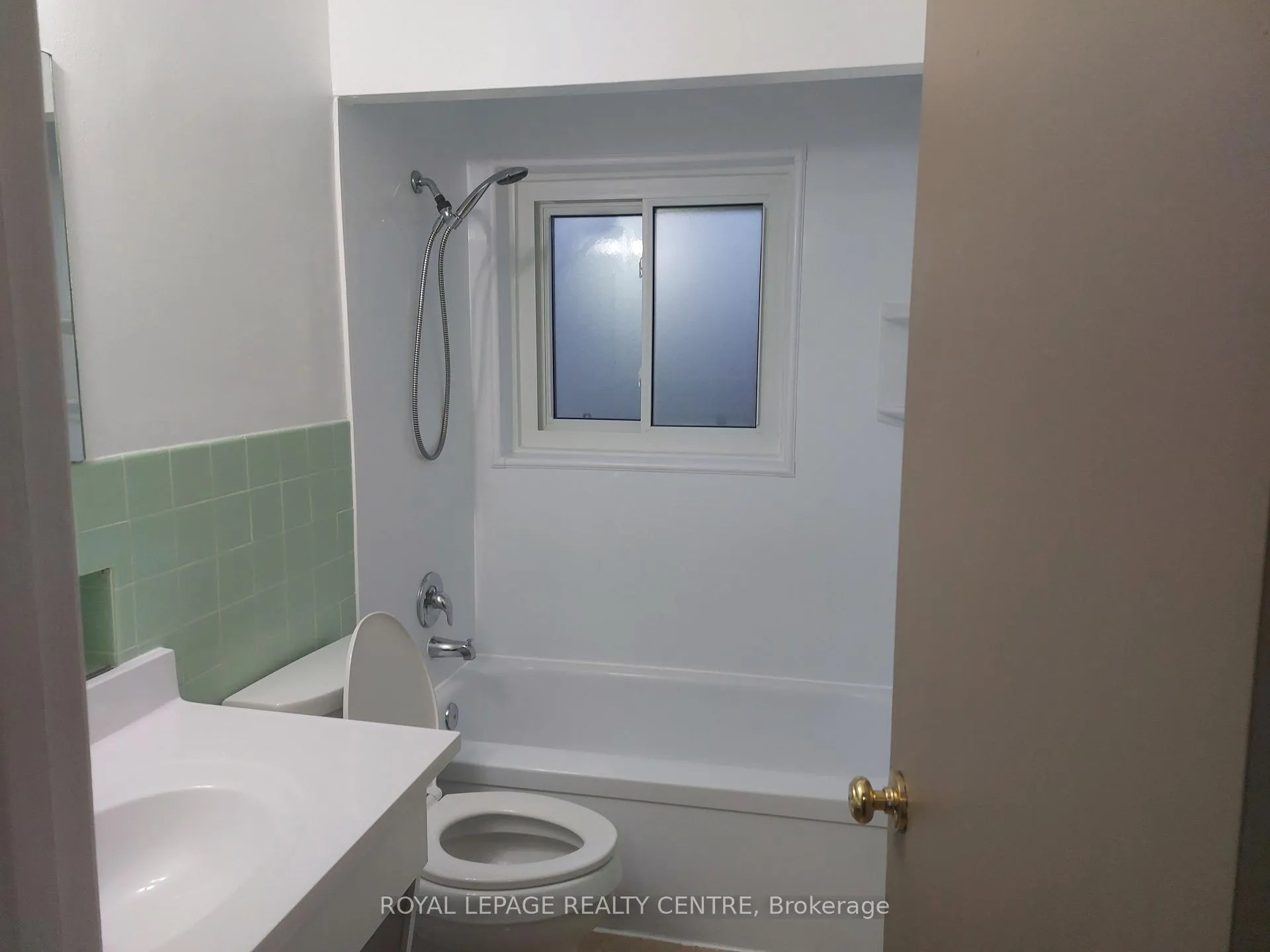 Photo 8 of Unit 9, 90 Marshall Street, Waterloo, Downtown Waterloo — HOMEH