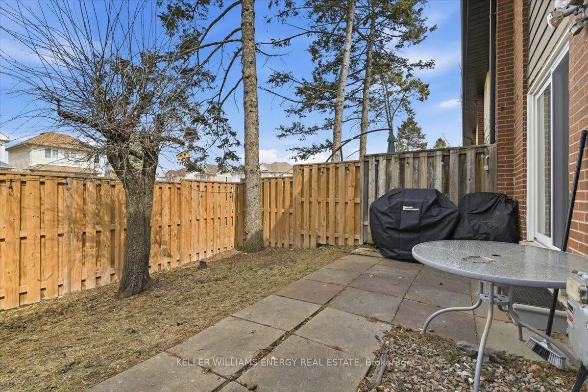 Photo 39 of Unit 13, 155 Glovers Road E, Oshawa, Samac — HOMEH