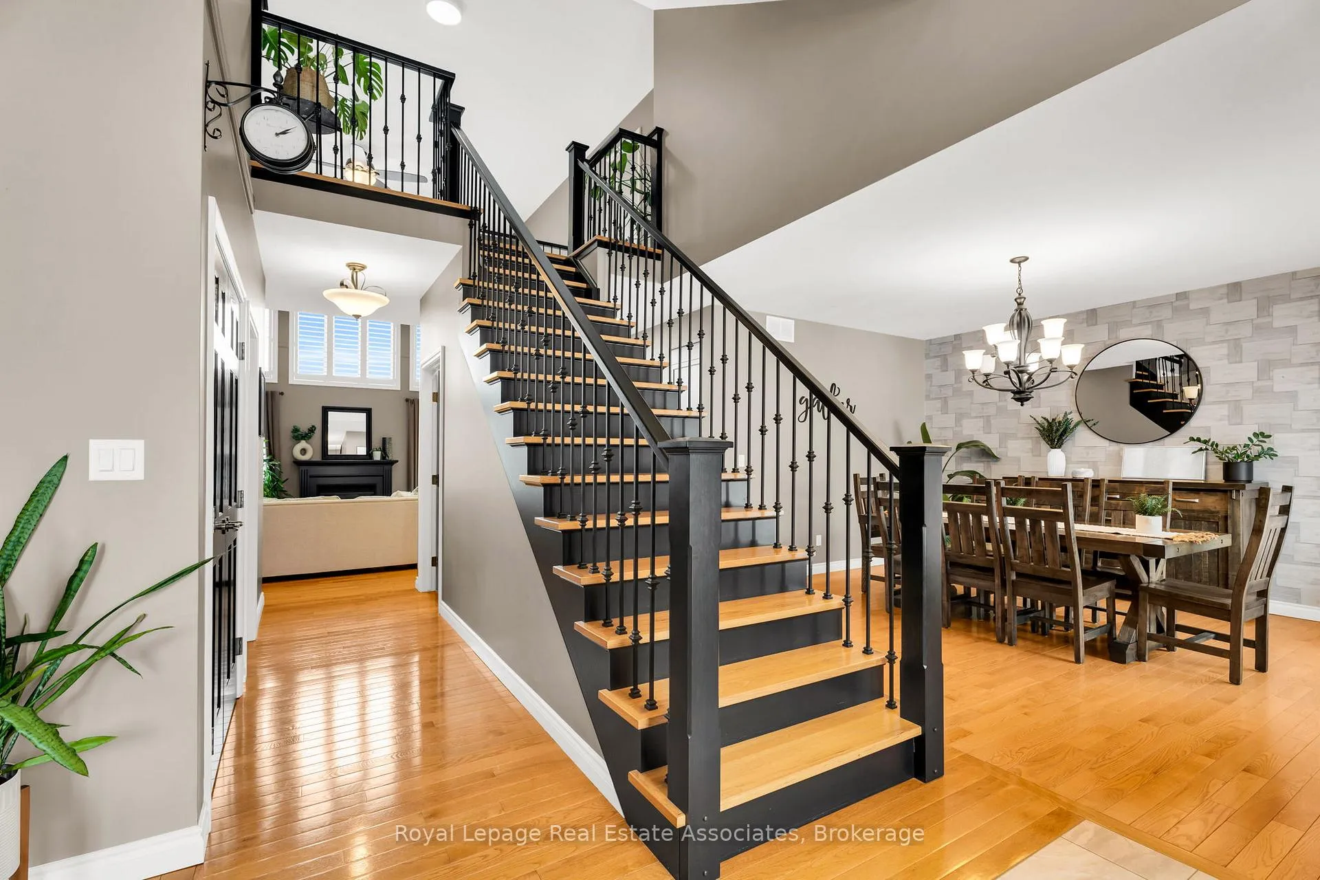 Photo 3 of 7454 Conservation Road, Guelph/Eramosa, Rural Guelph/Eramosa West — HOMEH