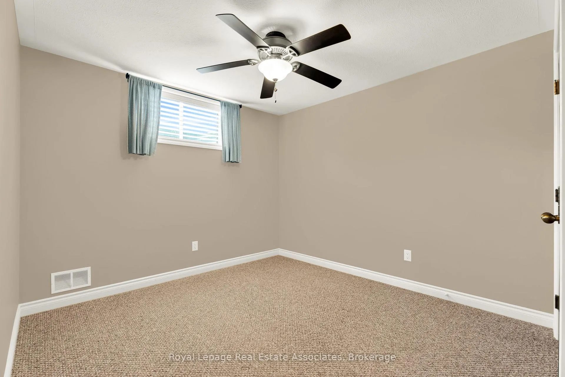 Photo 37 of 7454 Conservation Road, Guelph/Eramosa, Rural Guelph/Eramosa West — HOMEH