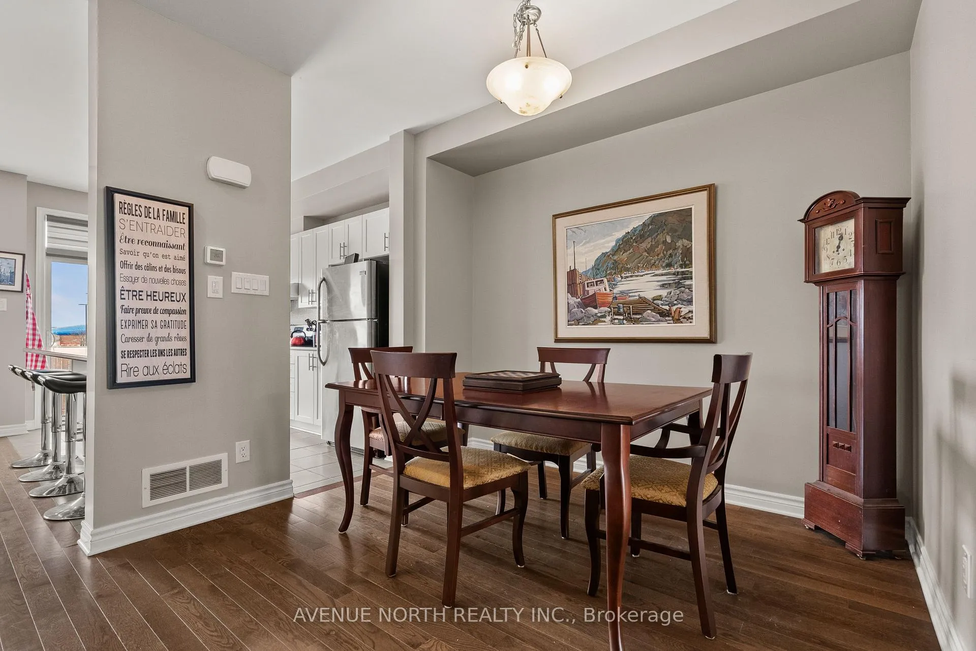 Photo 6 of 962 Kilbirnie Drive, Ottawa, Barrhaven - Half Moon Bay — HOMEH