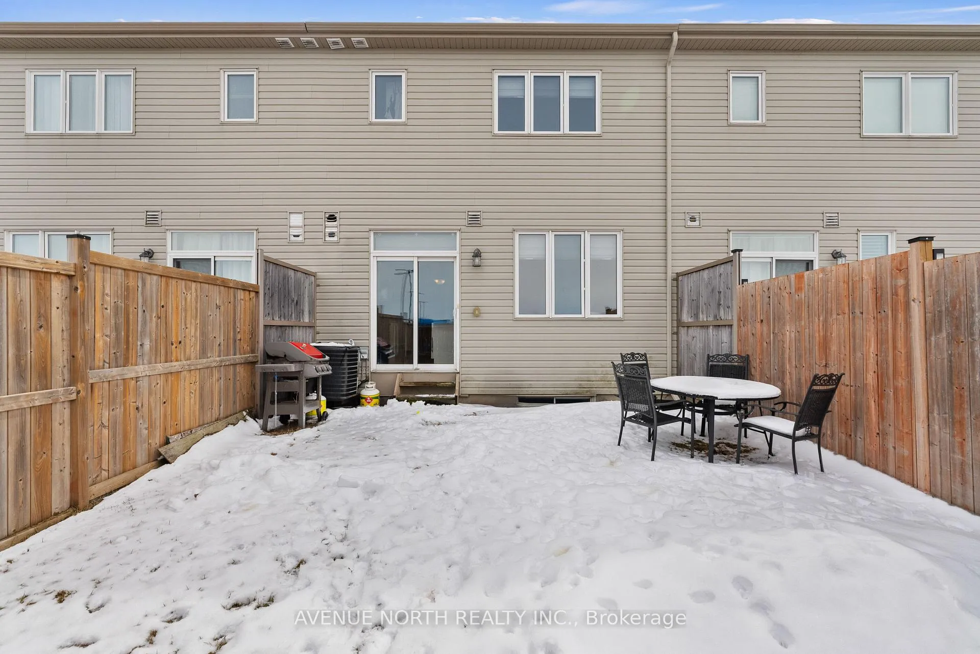 Photo 35 of 962 Kilbirnie Drive, Ottawa, Barrhaven - Half Moon Bay — HOMEH