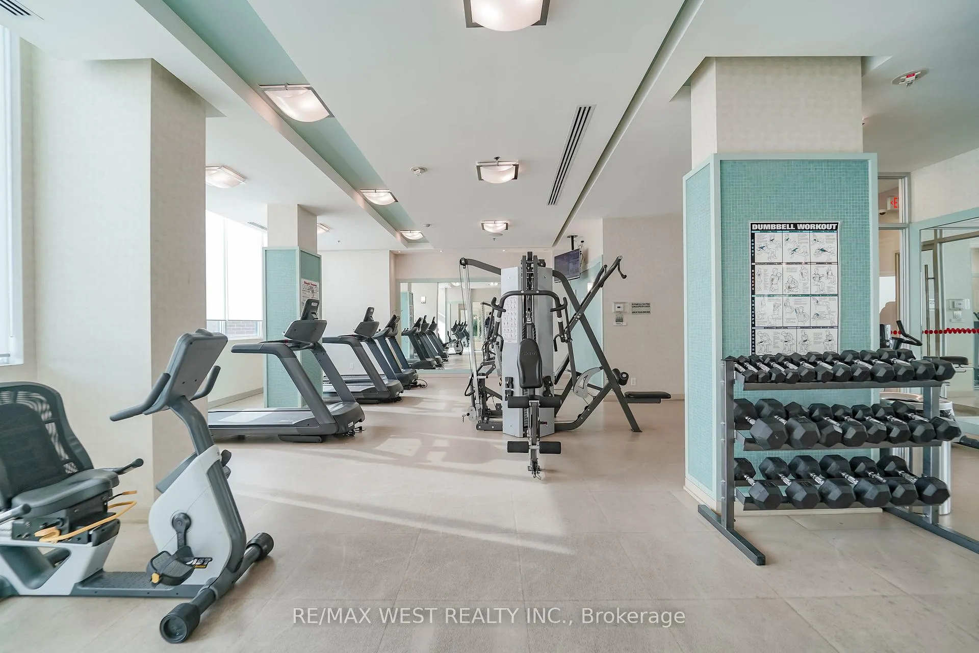 Photo 10 of Unit 909, 100 John Street, Brampton, Downtown Brampton — HOMEH