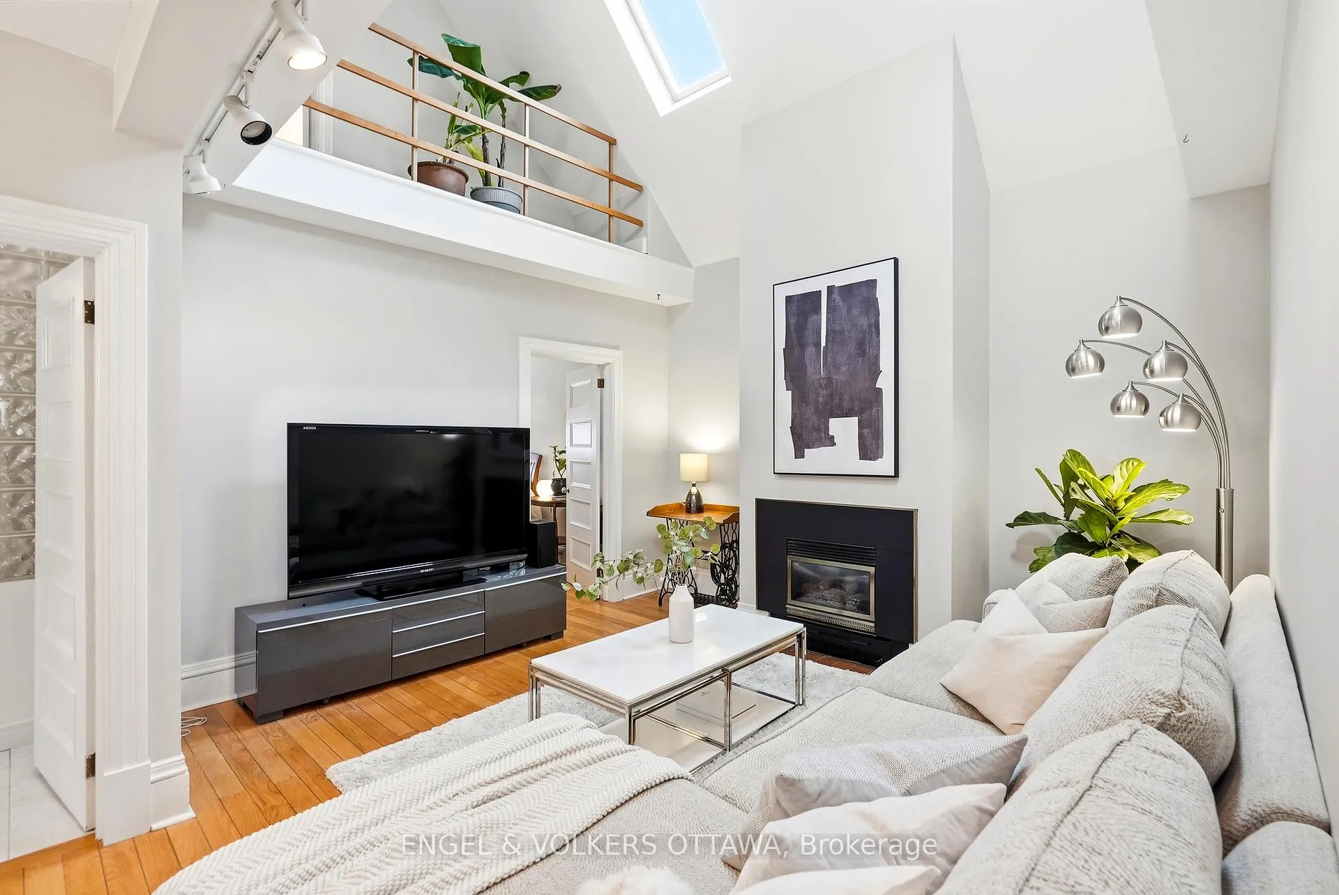 Photo 11 of 80 Waverley Street, Ottawa, Ottawa Centre/Golden Triangle — HOMEH