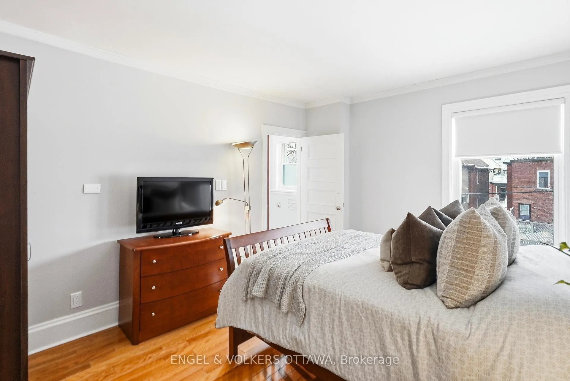 Photo 15 of 80 Waverley Street, Ottawa, Ottawa Centre/Golden Triangle — HOMEH