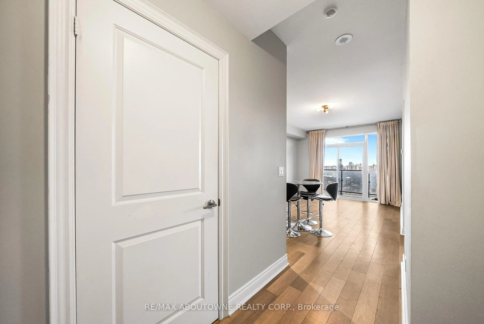 Photo 8 of Unit 3110, 28 Ted Rogers Way, Toronto, Church-Yonge Corridor — HOMEH