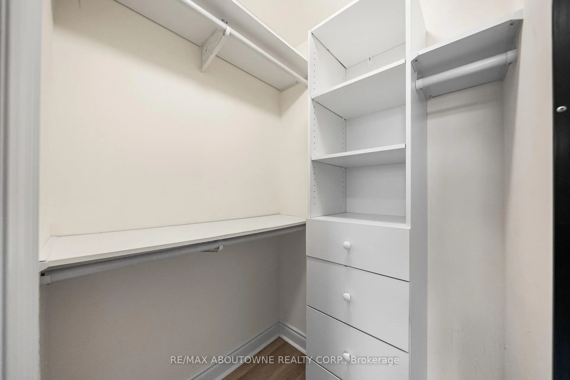 Photo 18 of Unit 3110, 28 Ted Rogers Way, Toronto, Church-Yonge Corridor — HOMEH