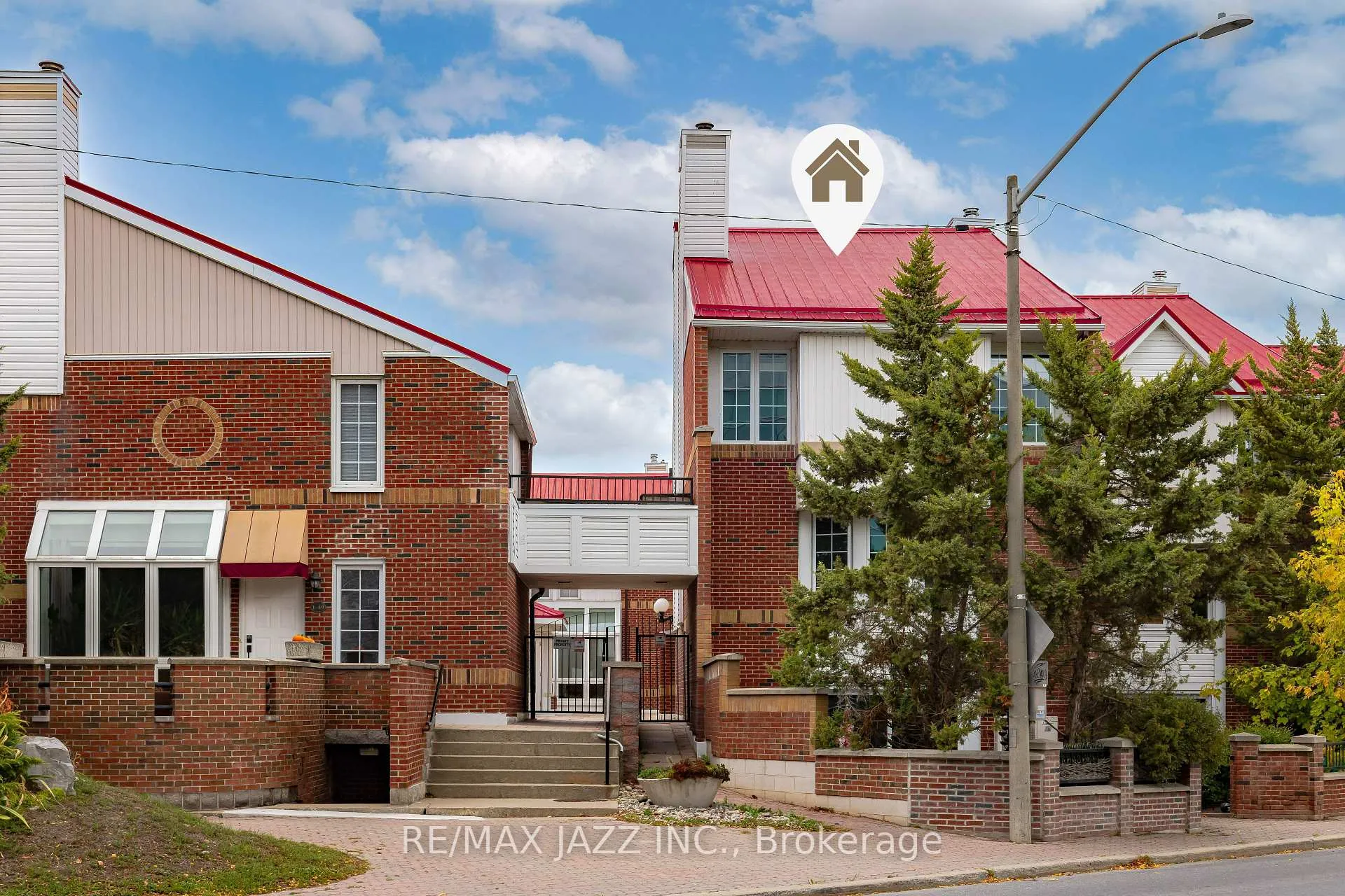 Photo 29 of Unit 48, 1 Place D'armes, Kingston, East of Sir John A. Blvd — HOMEH