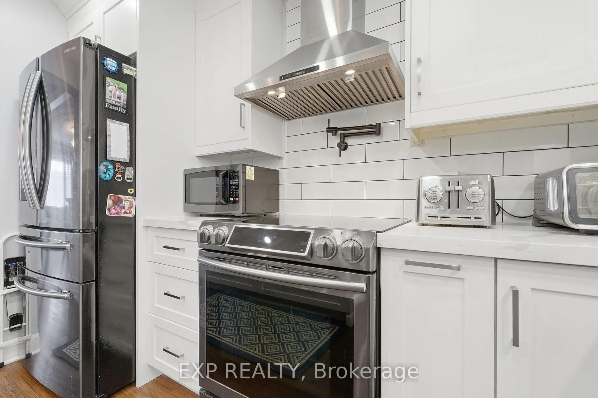 Photo 11 of 131 Dalrymple Drive, Toronto, Rockcliffe-Smythe — HOMEH