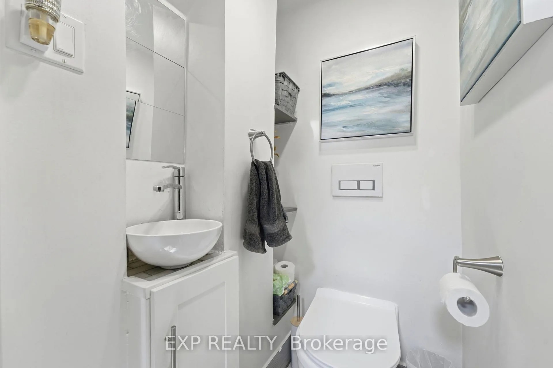 Photo 15 of 131 Dalrymple Drive, Toronto, Rockcliffe-Smythe — HOMEH