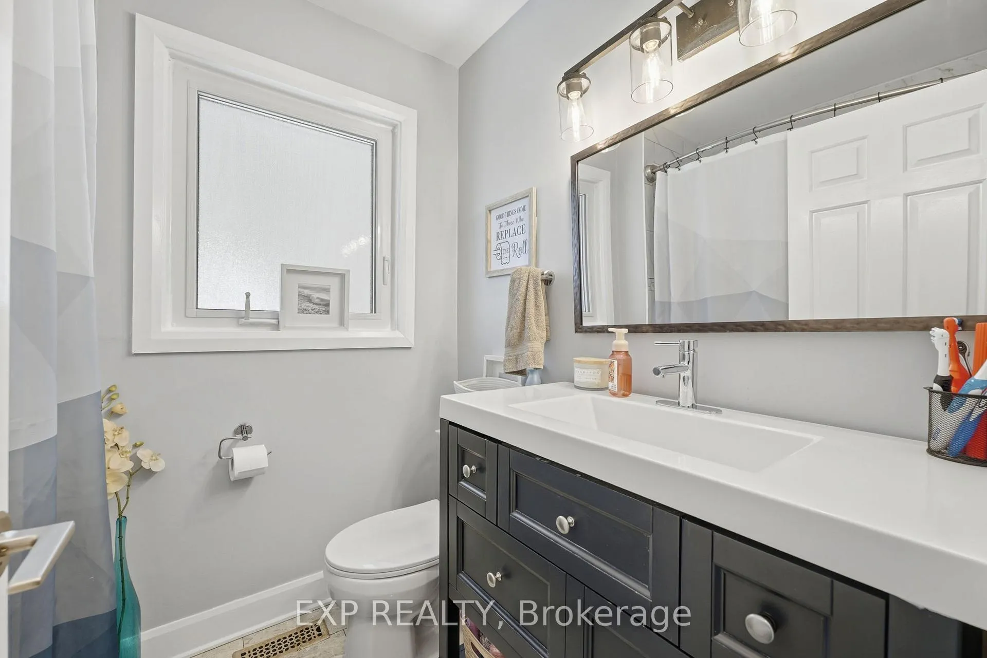 Photo 18 of 131 Dalrymple Drive, Toronto, Rockcliffe-Smythe — HOMEH