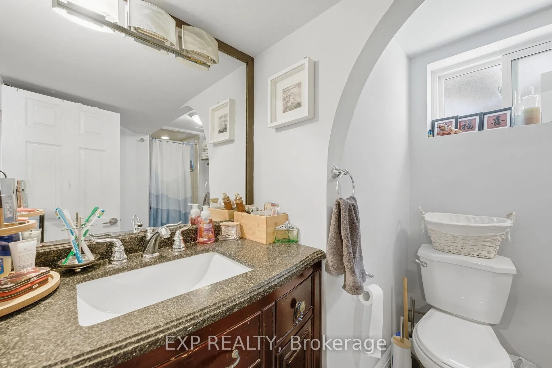 Photo 25 of 131 Dalrymple Drive, Toronto, Rockcliffe-Smythe — HOMEH