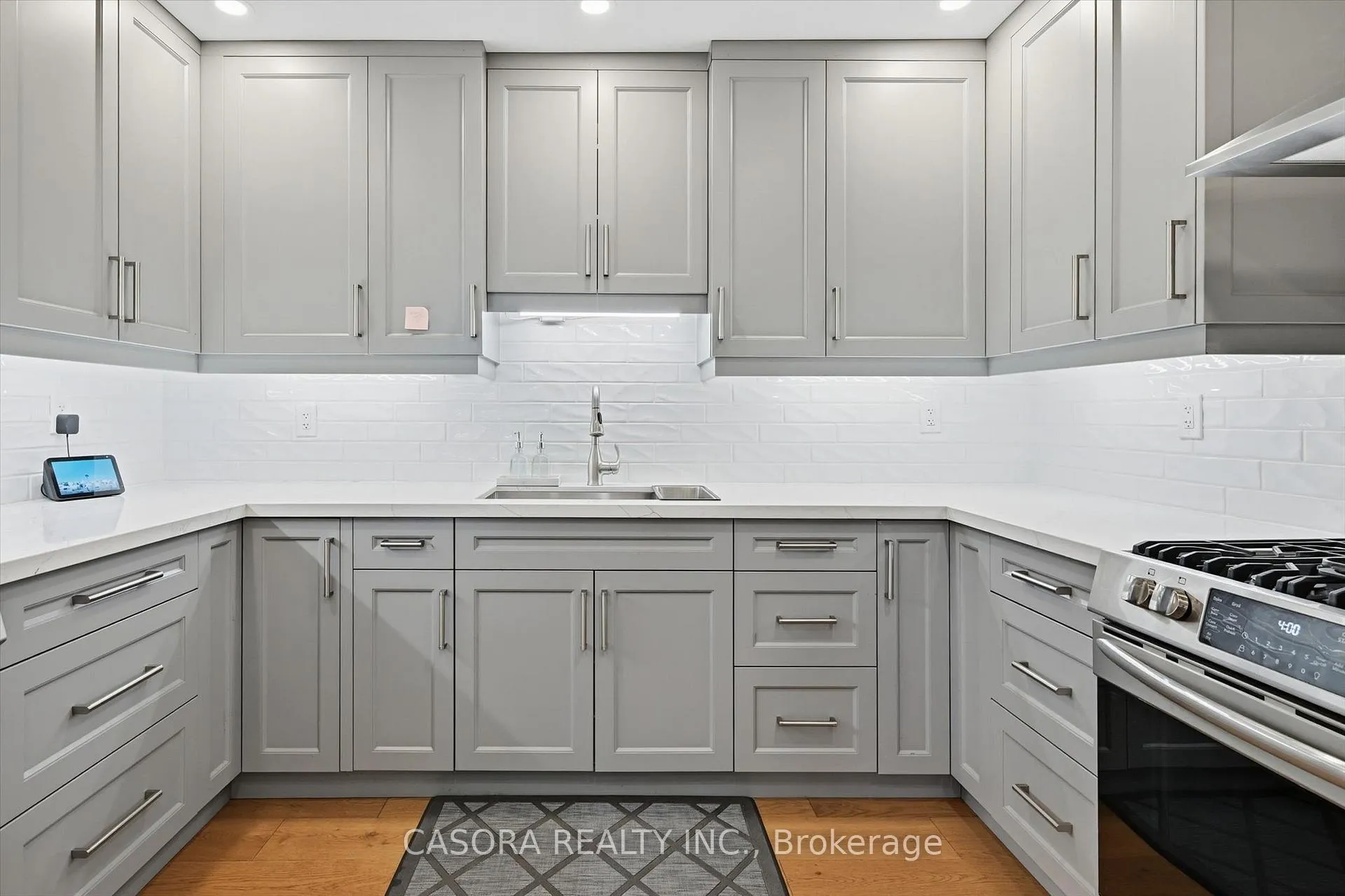 Photo 12 of Unit 112, 680 Regency Court, Burlington, Roseland — HOMEH