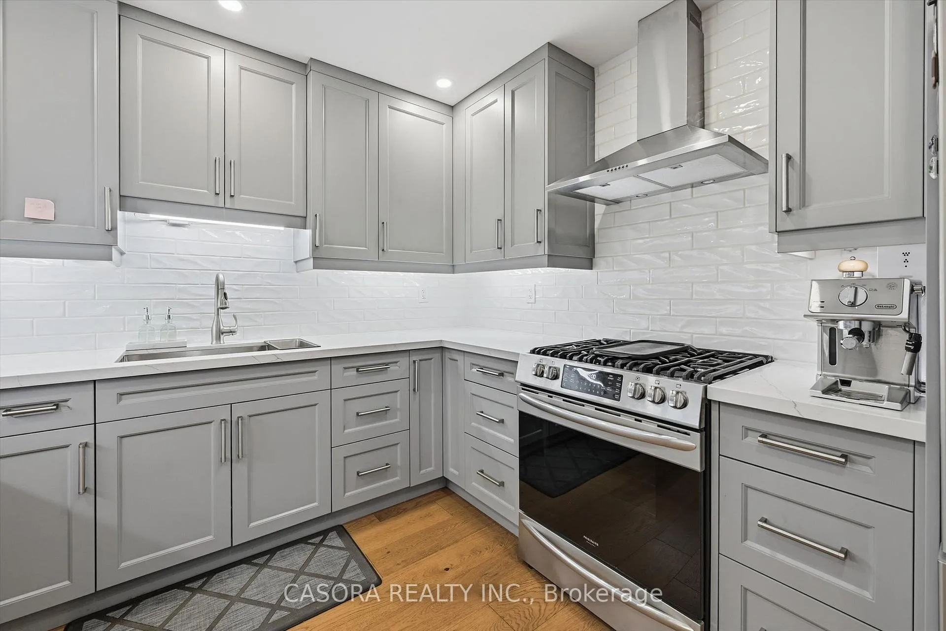 Photo 13 of Unit 112, 680 Regency Court, Burlington, Roseland — HOMEH