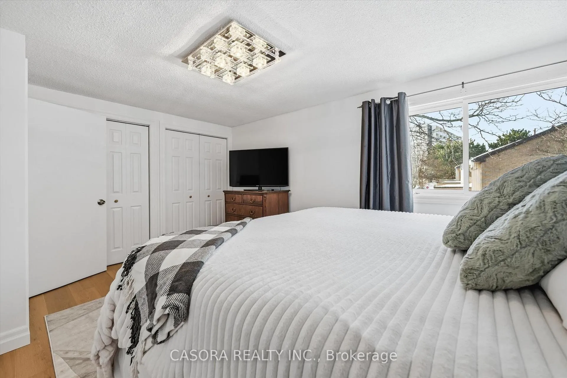 Photo 22 of Unit 112, 680 Regency Court, Burlington, Roseland — HOMEH