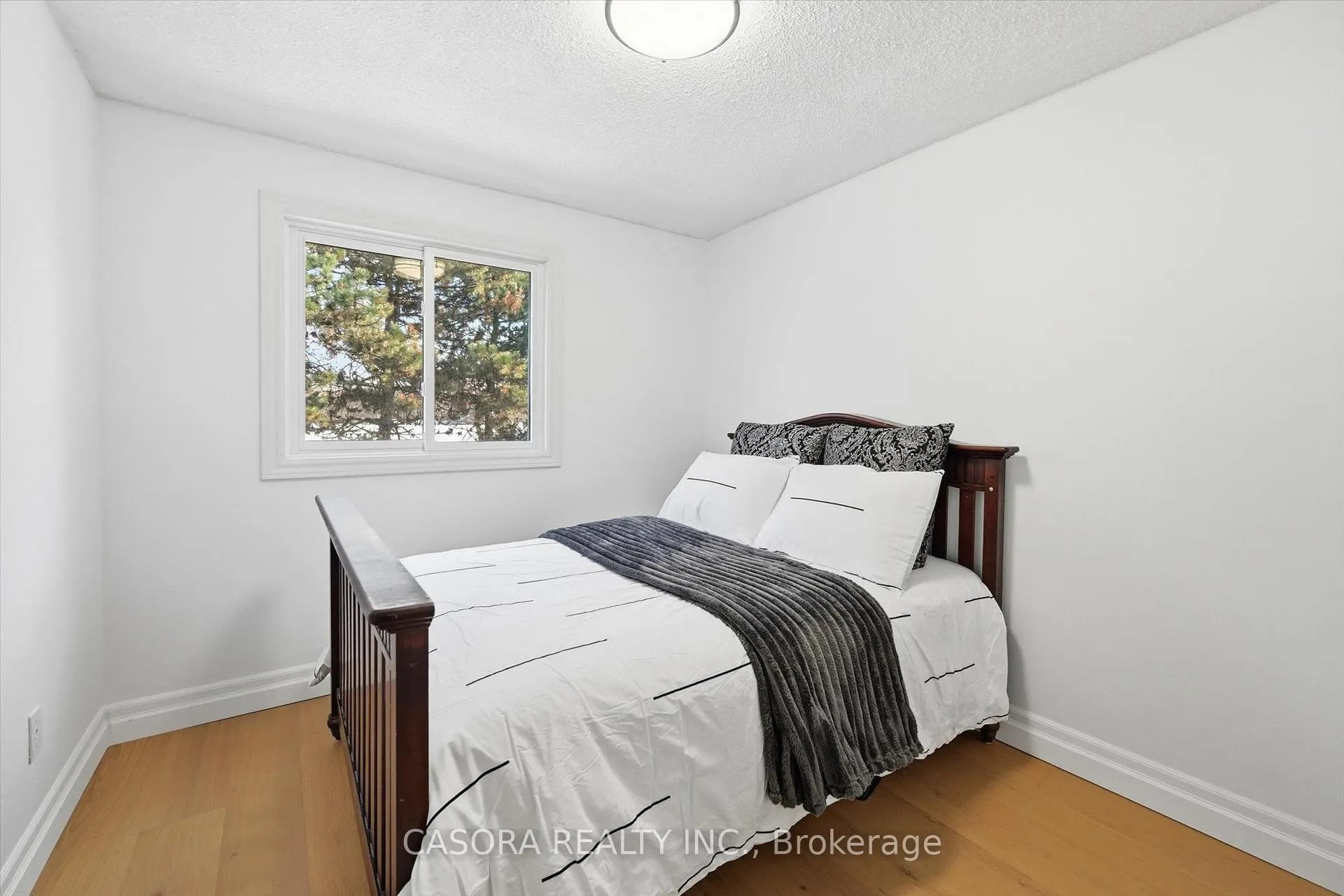 Photo 24 of Unit 112, 680 Regency Court, Burlington, Roseland — HOMEH