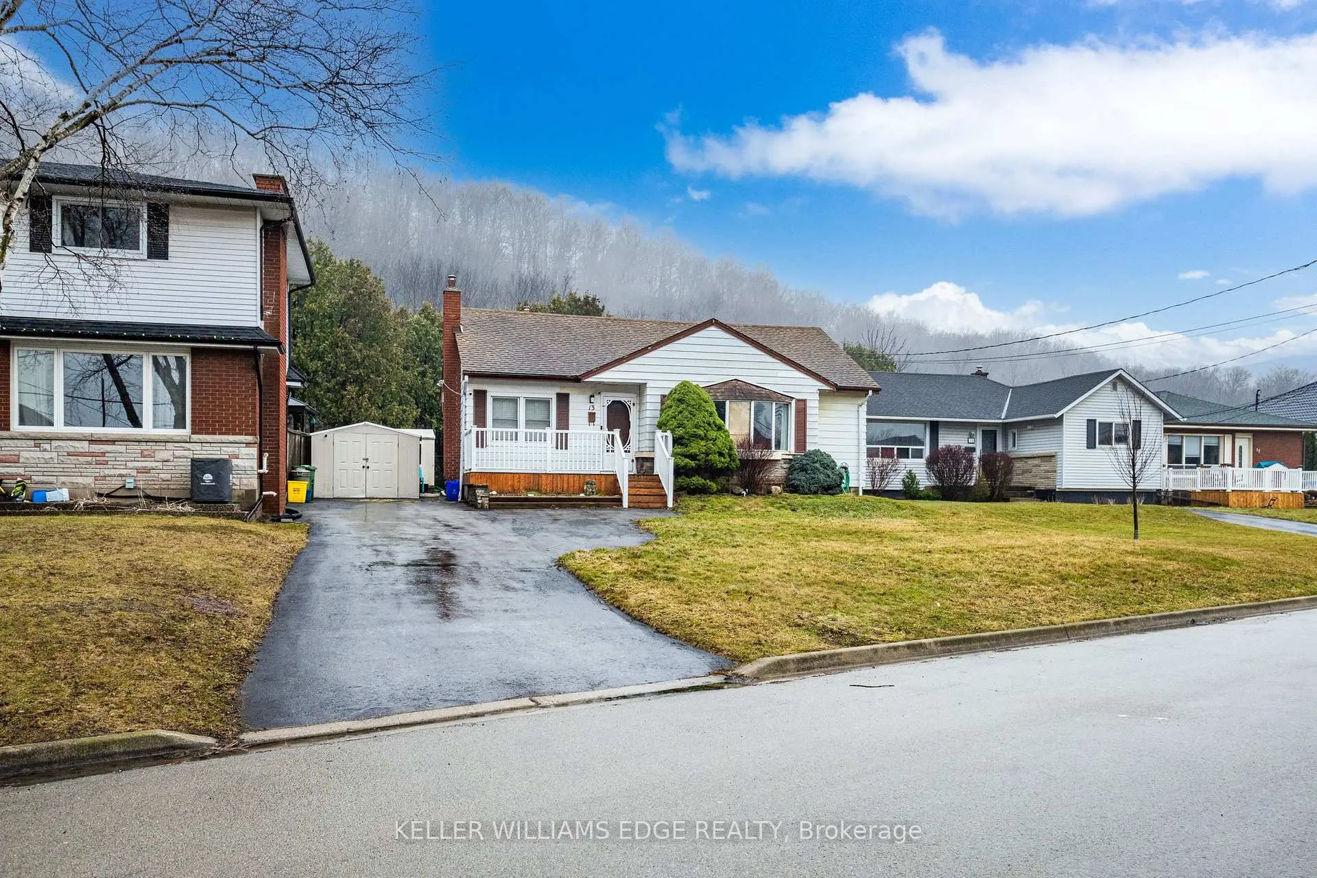 Photo 3 of 13 Alba Street, Hamilton, Stoney Creek — HOMEH