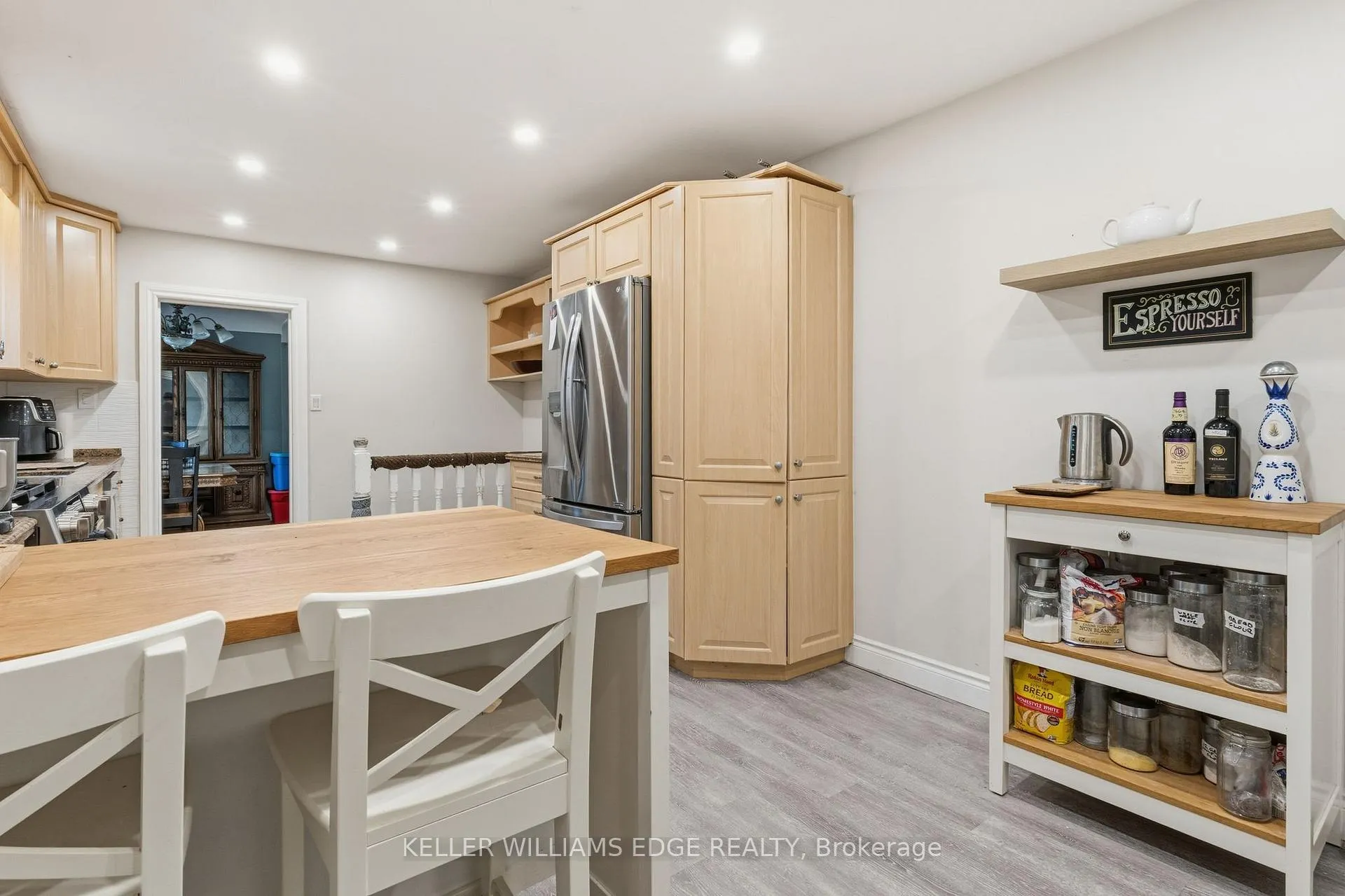 Photo 13 of 13 Alba Street, Hamilton, Stoney Creek — HOMEH