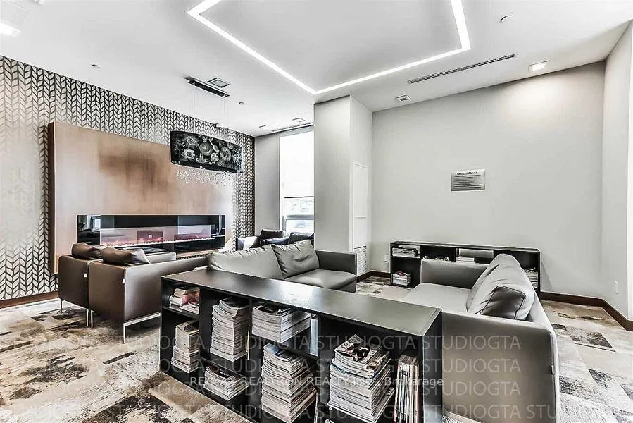 Photo 11 of Unit 308, 8200 Birchmount Road, Markham, Unionville — HOMEH