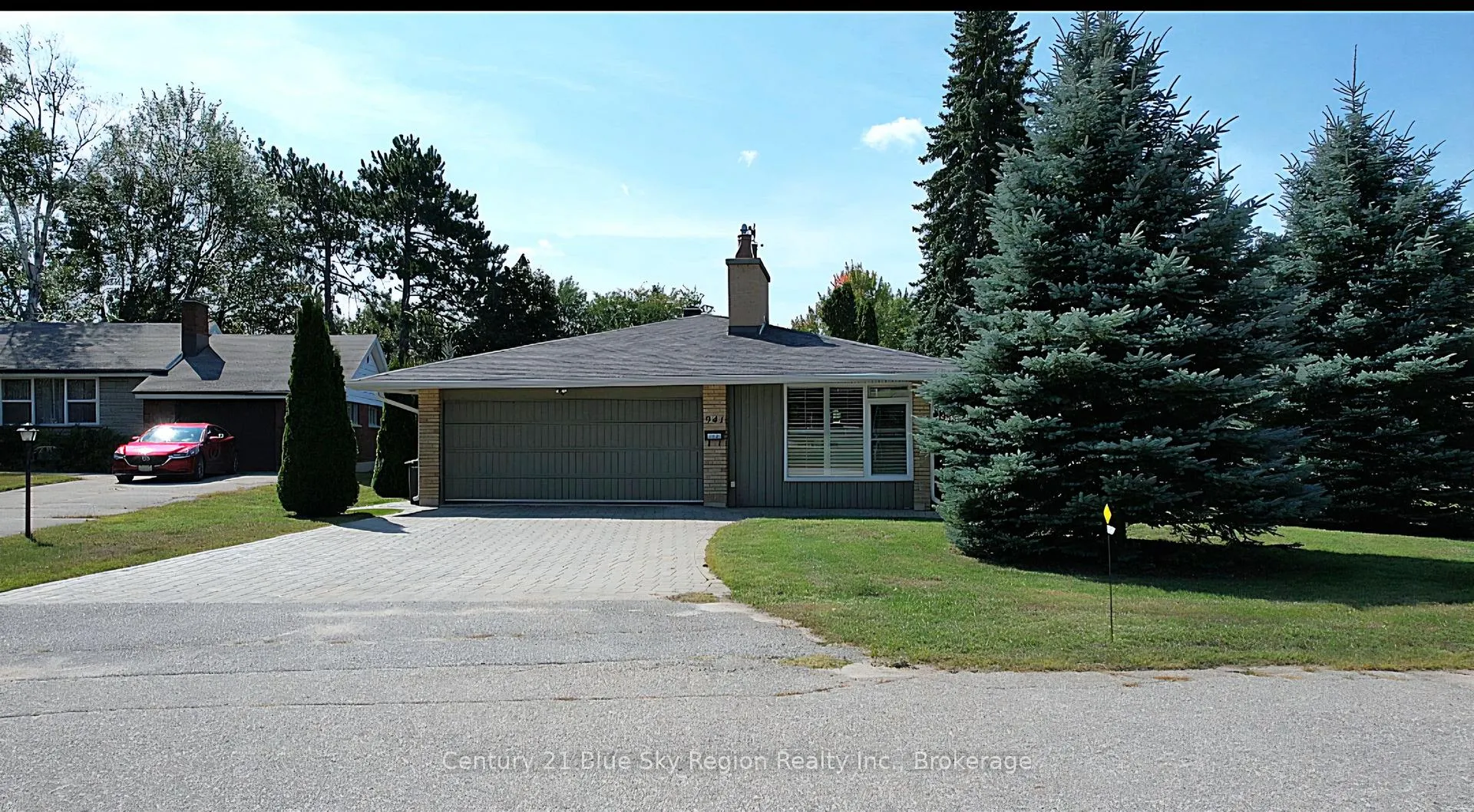 Photo 4 of 941 Pinewood Road, North Bay, West End — HOMEH
