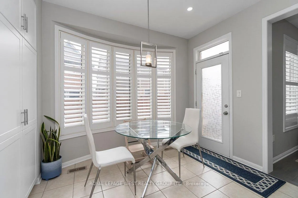 Photo 13 of 162 Willet Terrace, Milton, Harrison — HOMEH