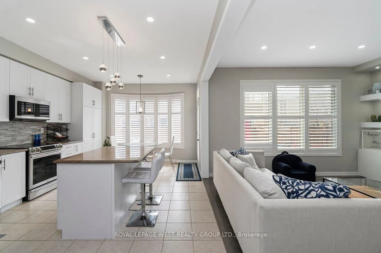 Photo 14 of 162 Willet Terrace, Milton, Harrison — HOMEH