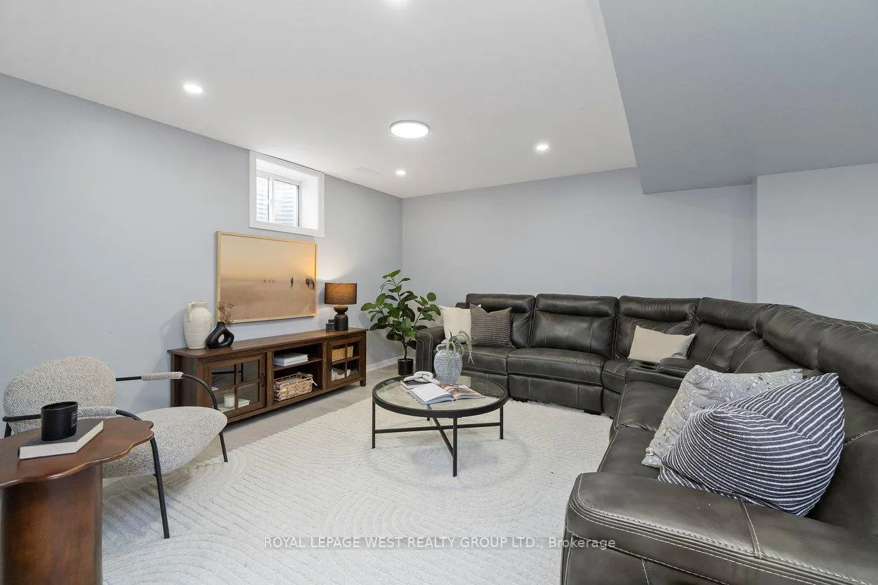 Photo 40 of 162 Willet Terrace, Milton, Harrison — HOMEH