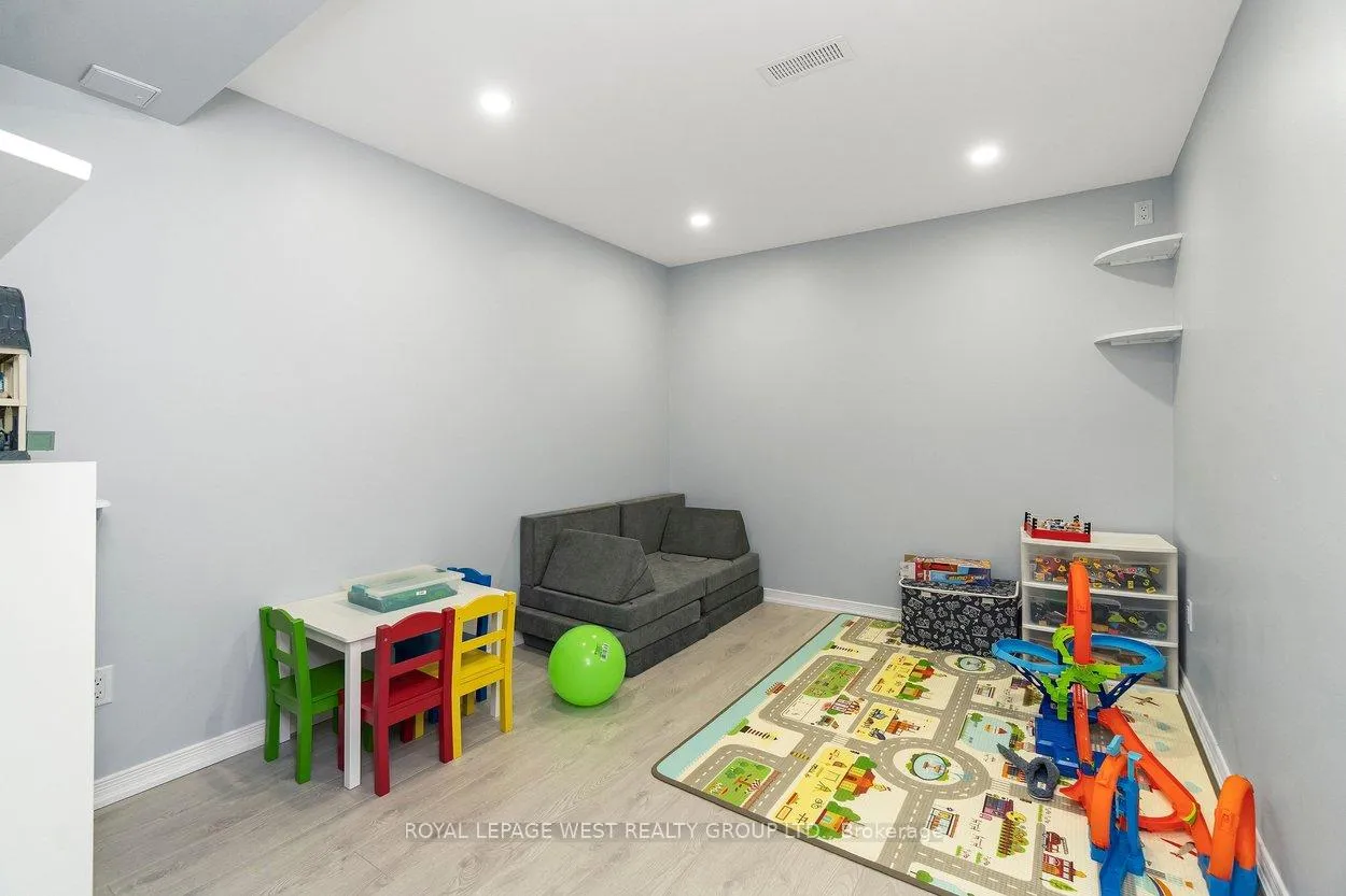Photo 46 of 162 Willet Terrace, Milton, Harrison — HOMEH