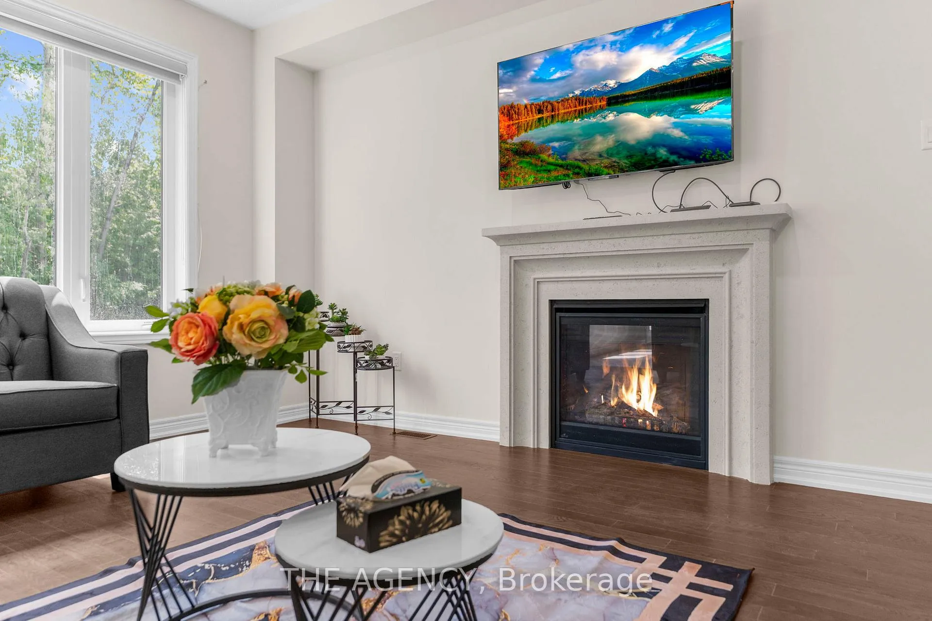 Photo 9 of 145 Dovedale Drive, Georgina, Keswick South — HOMEH