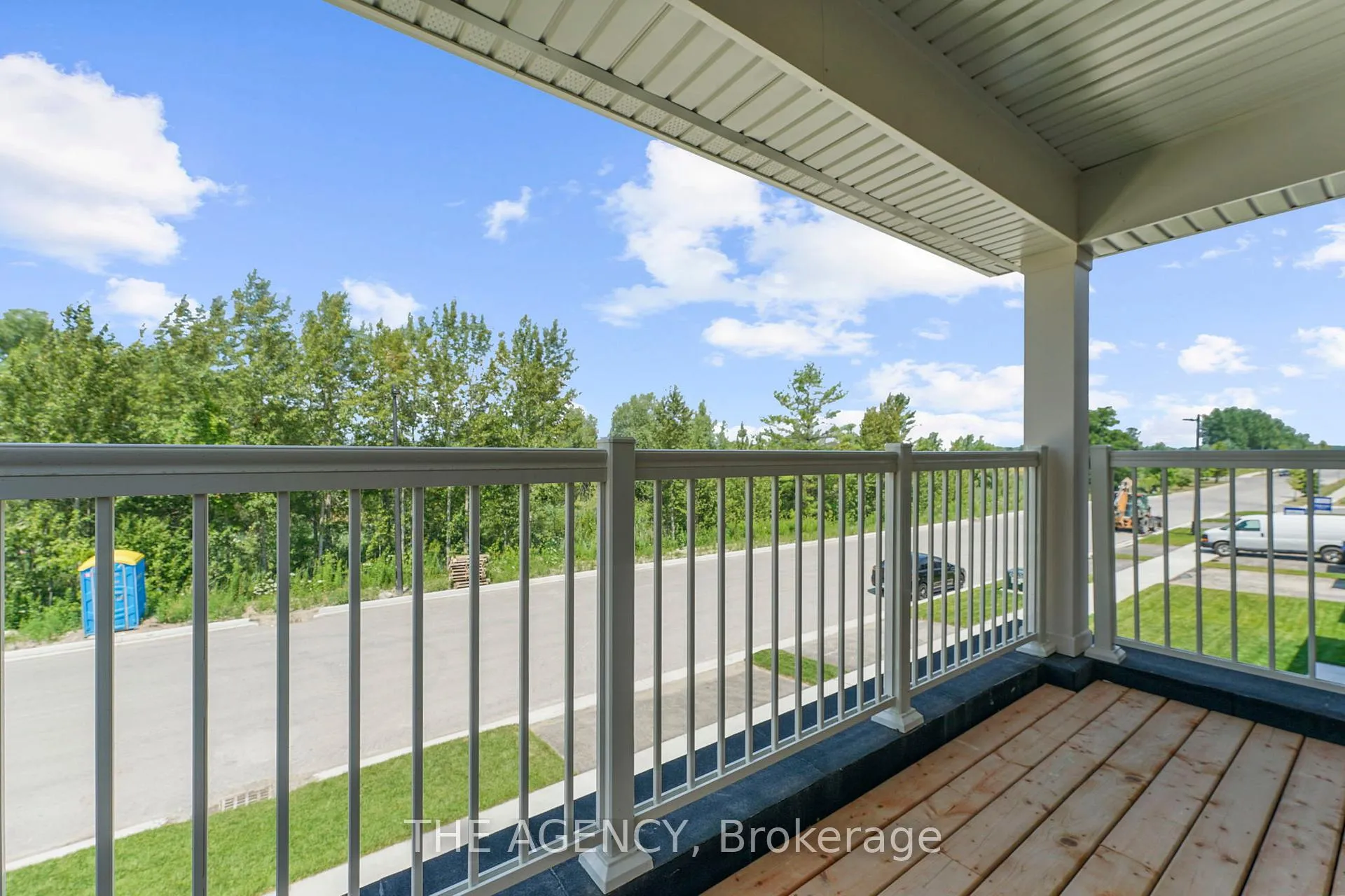Photo 36 of 145 Dovedale Drive, Georgina, Keswick South — HOMEH